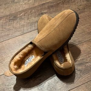 Brand New Men’s Slippers Size 12